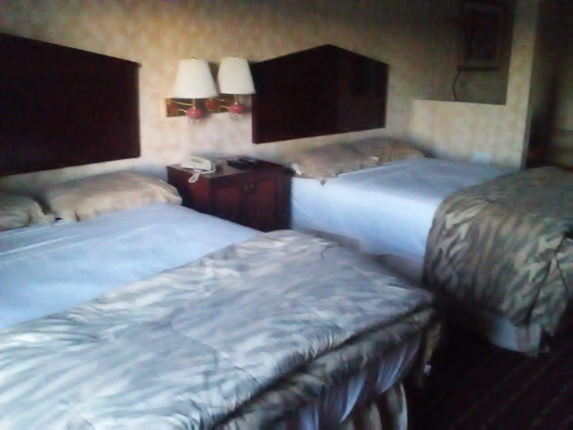 Executive Inn 쿠퍼스버그 외부 사진